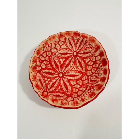 Handcrafted Red Floral Ceramic Bowl Textured Lace / Floral Design Decorative - Picture 9 of 9